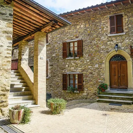 Holiday home Stunning Holiday Home In Umbria With Jacuzzi Monte Santa Maria Tiberina