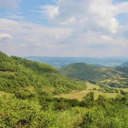 Stunning In Umbria With Jacuzzi 別荘