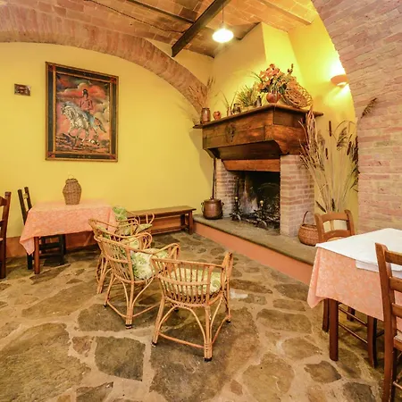 Σπίτι διακοπών Stunning In Umbria With Jacuzzi