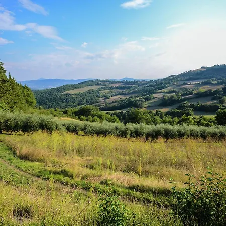Σπίτι διακοπών Stunning In Umbria With Jacuzzi