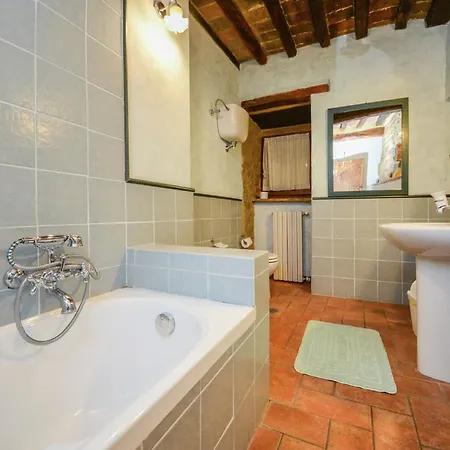 Stunning In Umbria With Jacuzzi